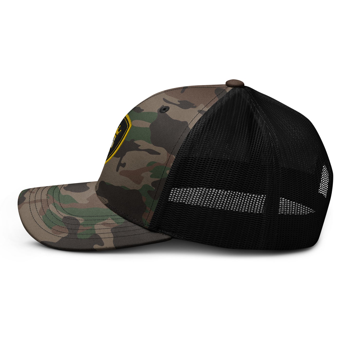 Camouflage trucker hat -Logo