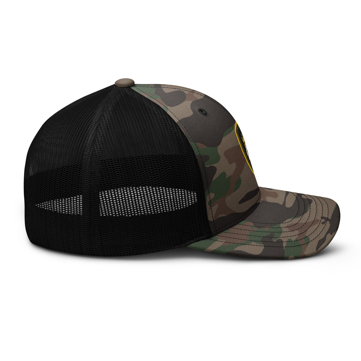 Camouflage trucker hat -Logo