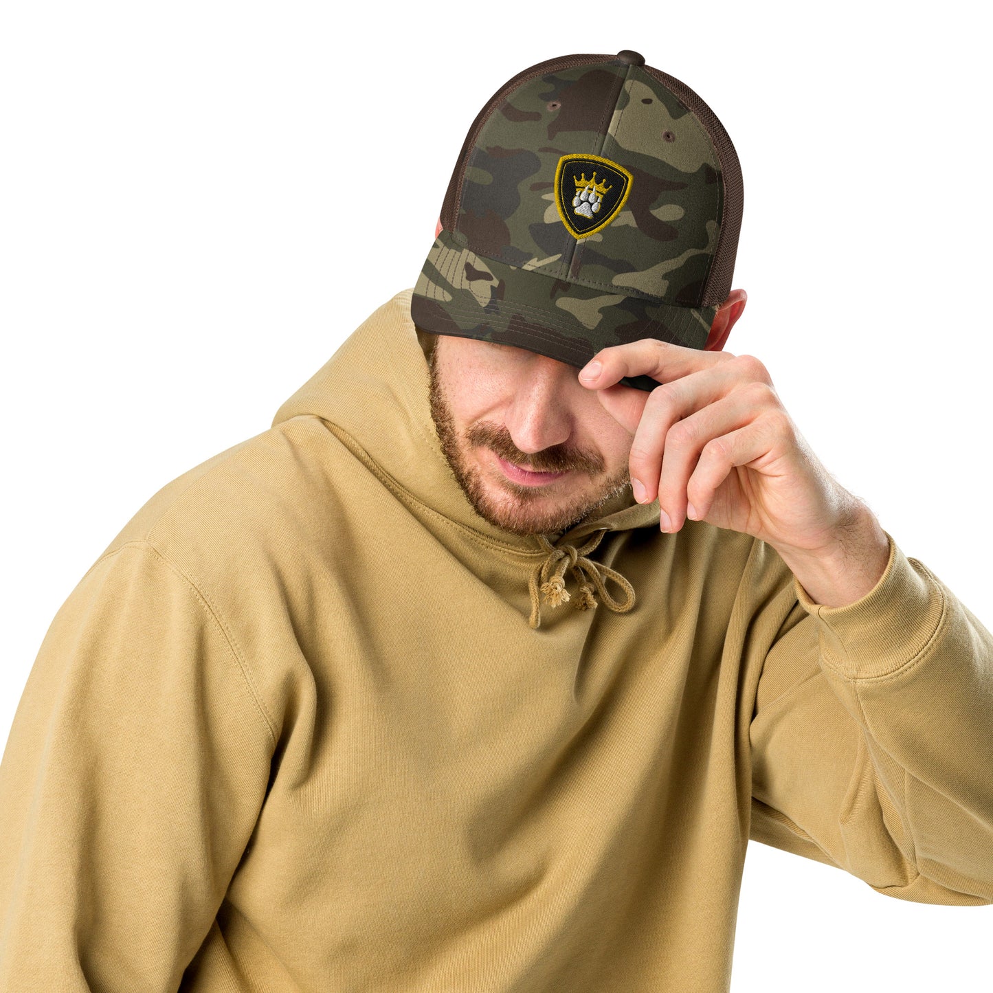 Camouflage trucker hat -Logo